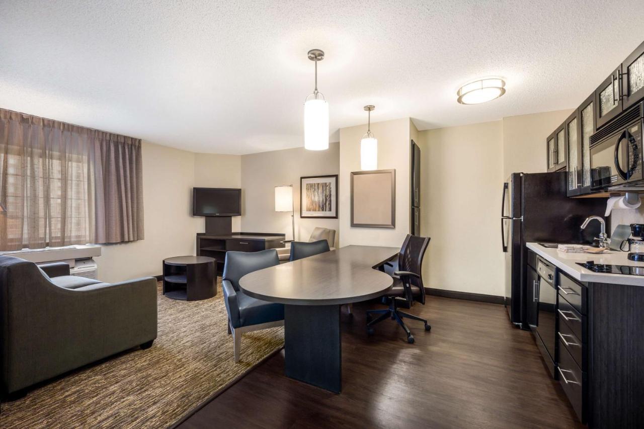 Warrenville Sonesta Simply Suites Chicago Naperville מראה חיצוני תמונה